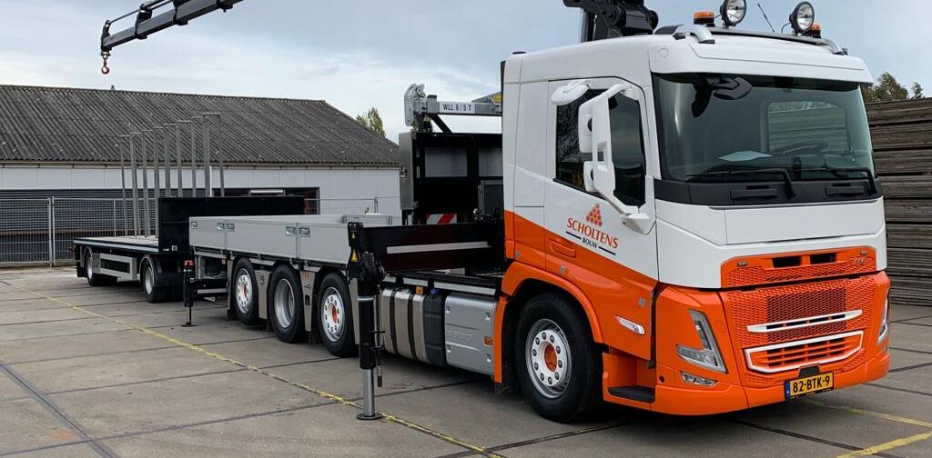 Scholtens_VolvoTrucks_LVS-22 (5) Scholtens_VolvoTrucks_LVS-22 (5)