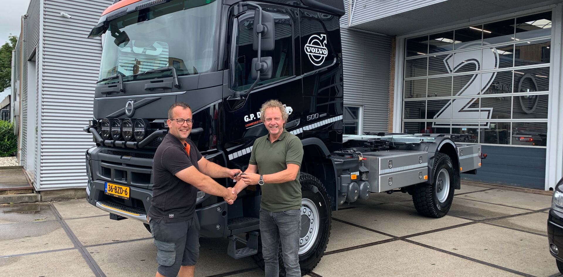 somethingsomethinggElA5W Aflevering G.P. de Boer Loonbedrijf en Grondverzet