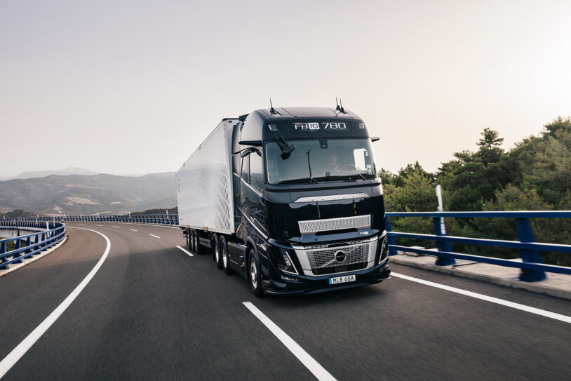 Volvo_Trucks_FH16_Aero_road Volvo_Trucks_FH16_Aero_road