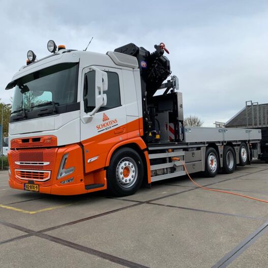Scholtens_VolvoTrucks_LVS-22 (1) Scholtens_VolvoTrucks_LVS-22 (1)