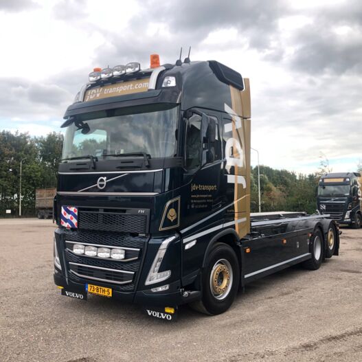 TheoDeVries_LVS-Trucks_Volvo_01