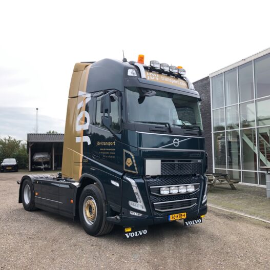 Aflevering Terpstra transport Tzummarum
