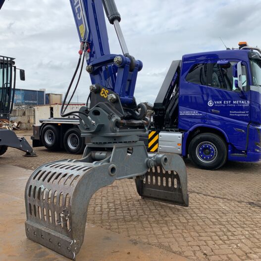 somethingsomething2HTarF Aflevering Van Est Metals