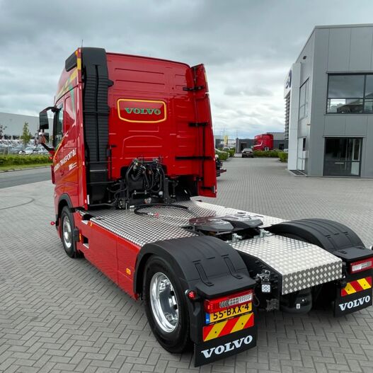 Aflevering Monsma transport Vrouwenparochie 