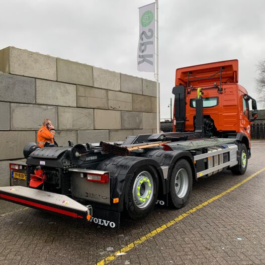 somethingsomething85unj9 Aflevering Roele de Vries B.V.