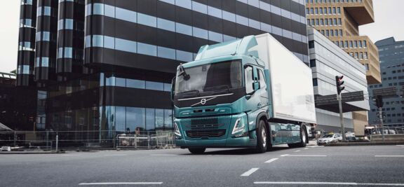 LVS-Trucks-Elektrisch-in-opmars-Volvo FM Electric Elektrisch in opmars - Volvo Trucks behoudt zijn leidende positie