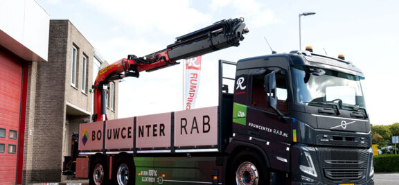 Rumping levert bouwmaterialen elektrisch met Volvo FM Electric