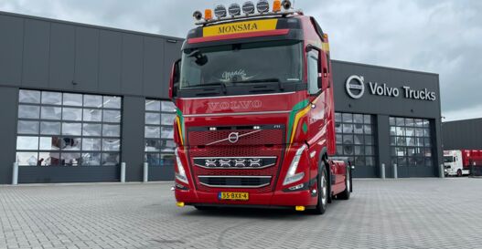 Aflevering Monsma transport Vrouwenparochie 