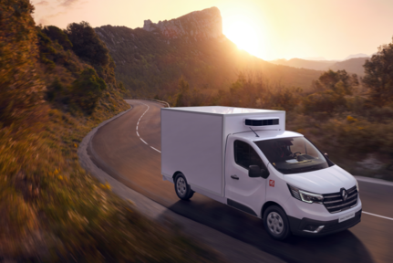 Renault-Trafic_by-Renault-Trucks_LVS-Bedrijfswagens (9) Renault-Trafic_by-Renault-Trucks_LVS-Bedrijfswagens (9)