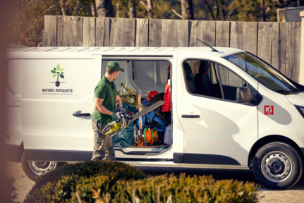 Renault-Trafic_by-Renault-Trucks_LVS-Bedrijfswagens (7) Renault-Trafic_by-Renault-Trucks_LVS-Bedrijfswagens (7)