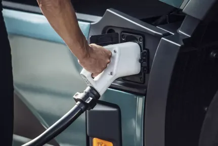 opladen-elektrische-truck-1