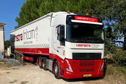 175e-volvo-truck-veenstrafritom-onderweg-1 175e-volvo-truck-veenstrafritom-onderweg-1