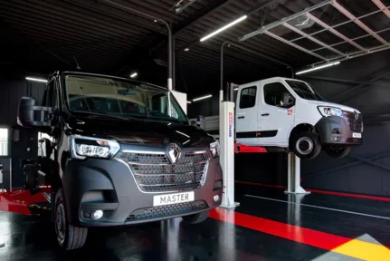 180-LVS-Bedrijfswagens_Renault Trucks Experience Centre (14)_ 180-LVS-Bedrijfswagens_Renault Trucks Experience Centre (14)_
